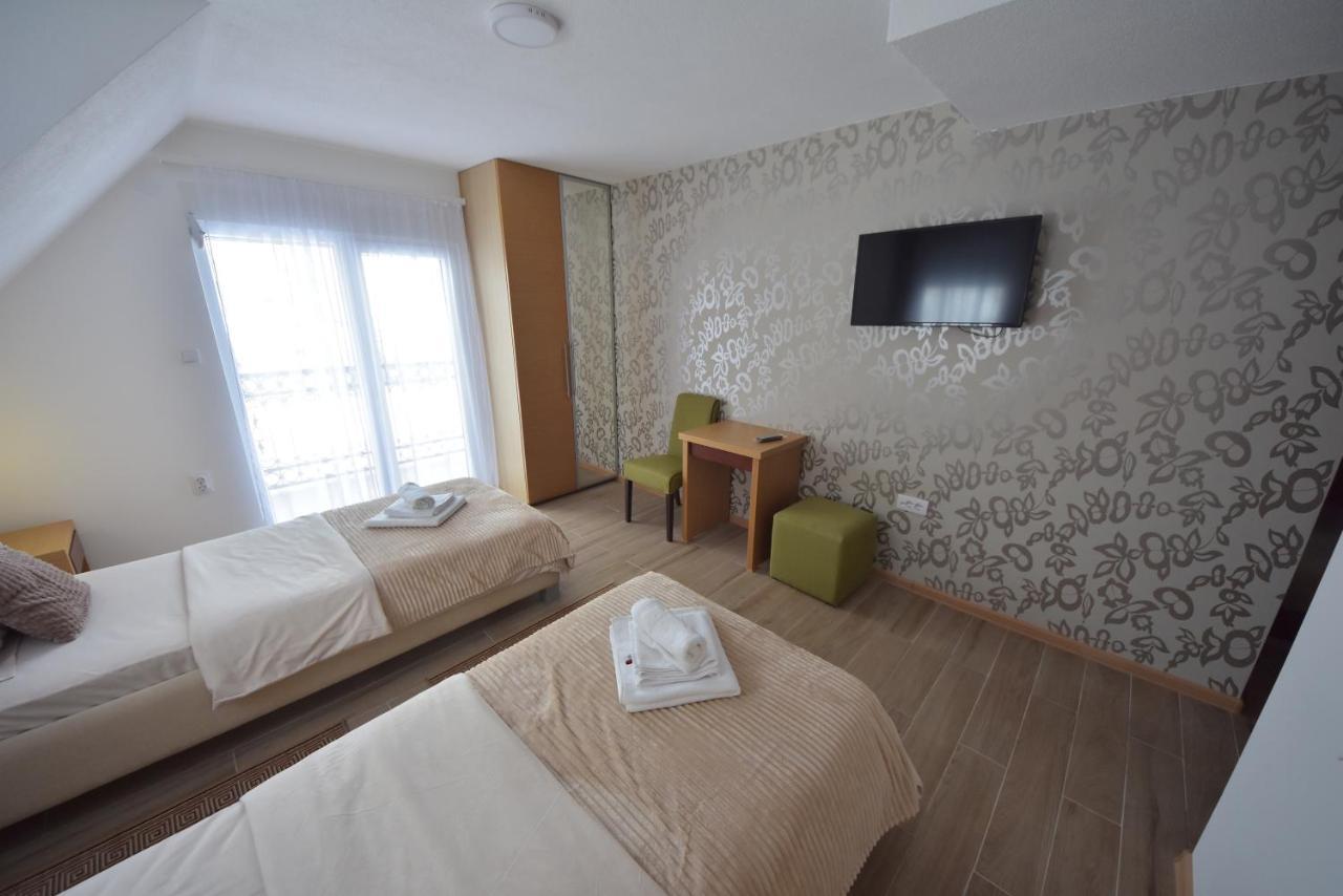 Luznjanin Restoran I Sobe Hotel Josanicka Banja Kültér fotó